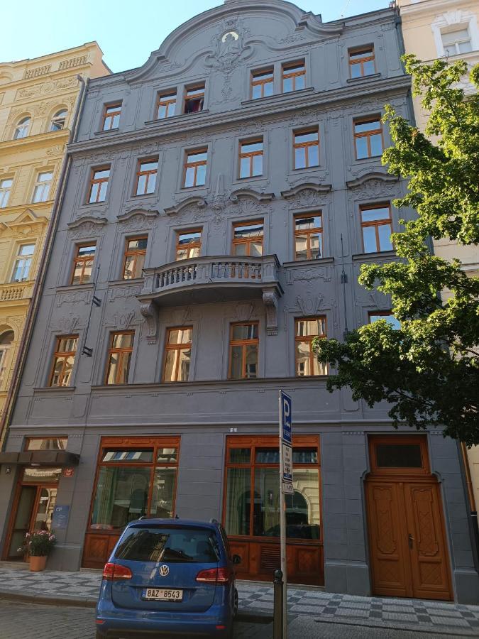 Hotel Rezidence Dlouha 17 Prag Exterior foto